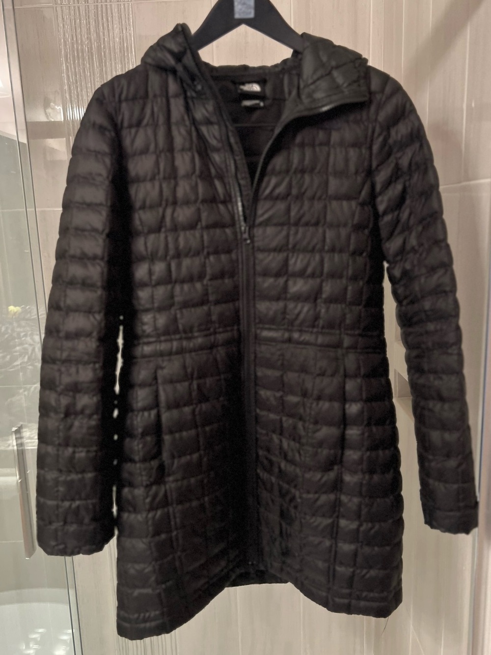 The North Face Women's ThermoBall Quilted Hooded Parka Jacket Black Size M - Picture 1 of 5